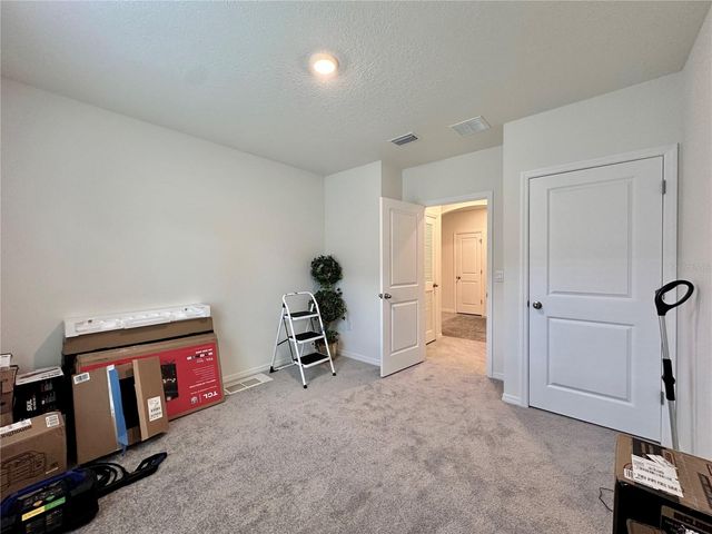 19 HICKORY COURSE RADIAL, Ocala, FL 34472