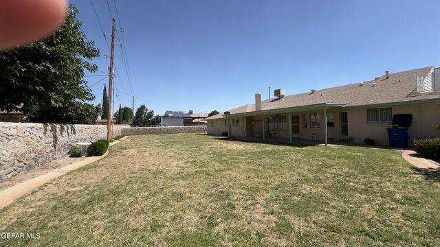 8901 PARKLAND Drive, El Paso, TX 79925