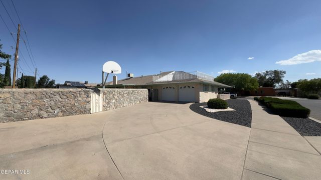 8901 PARKLAND Drive, El Paso, TX 79925