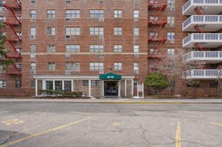 85-10 151st Avenue 1C, Howard Beach, NY 11414