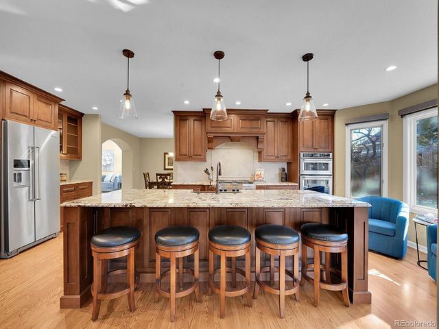 930 W Dry Creek Rd, Littleton, CO 80120