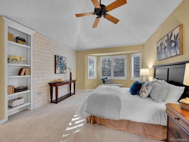 930 W Dry Creek Rd, Littleton, CO 80120