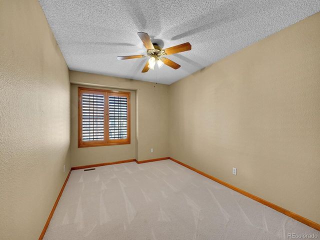 930 W Dry Creek Rd, Littleton, CO 80120