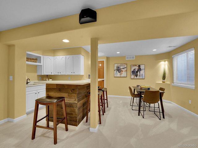 930 W Dry Creek Rd, Littleton, CO 80120