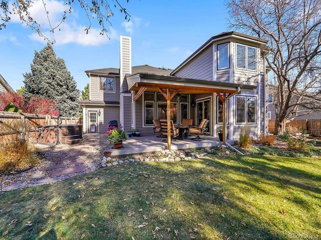930 W Dry Creek Rd, Littleton, CO 80120