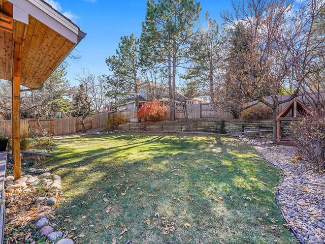 930 W Dry Creek Rd, Littleton, CO 80120