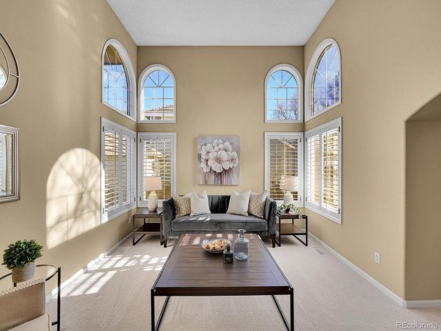 930 W Dry Creek Rd, Littleton, CO 80120