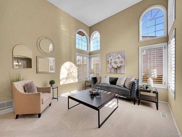 930 W Dry Creek Rd, Littleton, CO 80120