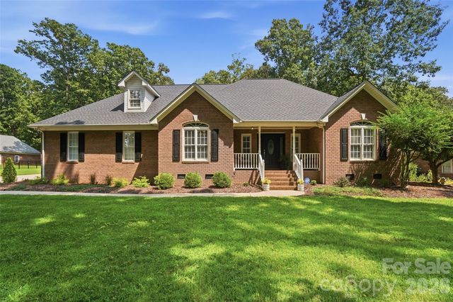 7627 Maple Bluff Lane, Concord, NC 28025