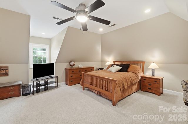 7627 Maple Bluff Lane, Concord, NC 28025