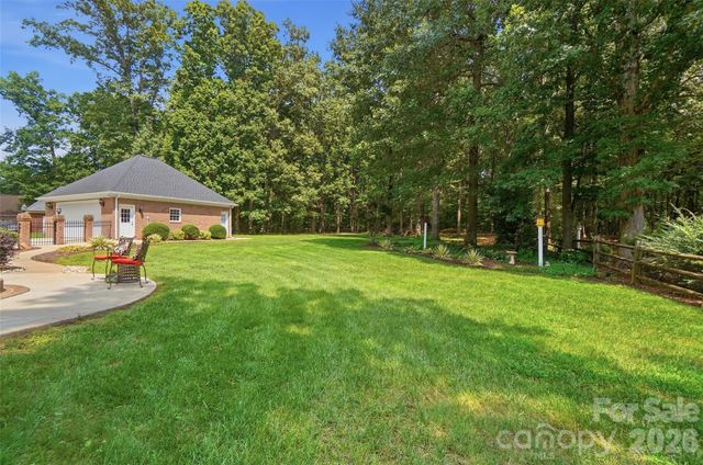 7627 Maple Bluff Lane, Concord, NC 28025
