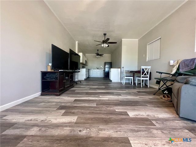 211 N 5th Street, Port O'connor, TX 77982