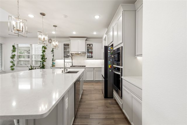 2213 Cherrybark Trail, Little Elm, TX 75068