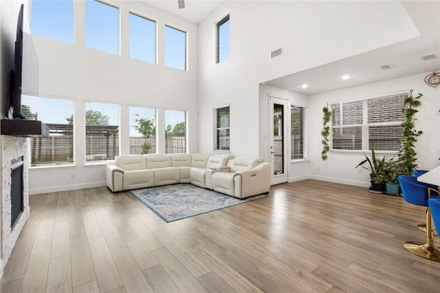 2213 Cherrybark Trail, Little Elm, TX 75068