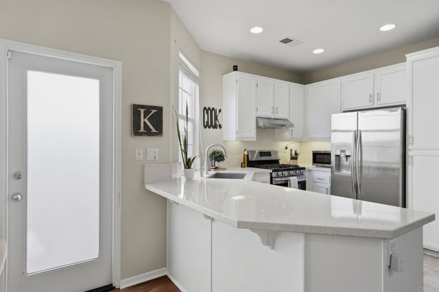 2022 Parker Mountain Road, Chula Vista, CA 91913