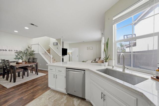2022 Parker Mountain Road, Chula Vista, CA 91913