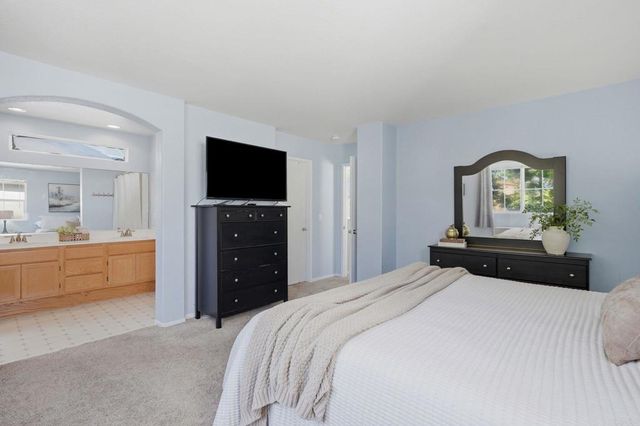 2022 Parker Mountain Road, Chula Vista, CA 91913