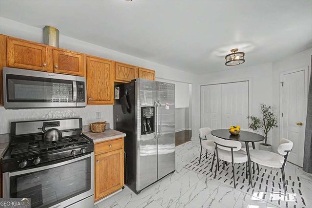 190 Whetstone Way, Villa Rica, GA 30180