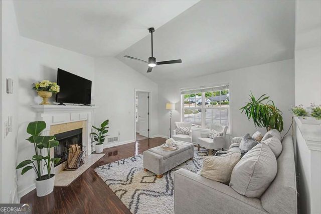 190 Whetstone Way, Villa Rica, GA 30180