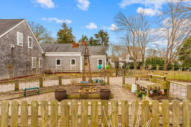 955 Main Street, Osterville, MA 02655