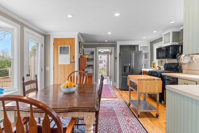 955 Main Street, Osterville, MA 02655