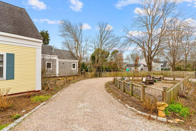 955 Main Street, Osterville, MA 02655