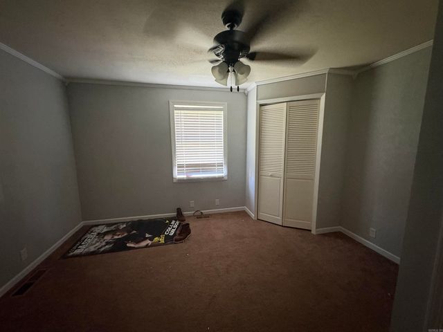 1402 Basil St, Corning, AR 72422