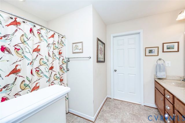 7729 Marshall Arch Dr, Mechanicsville, VA 23111