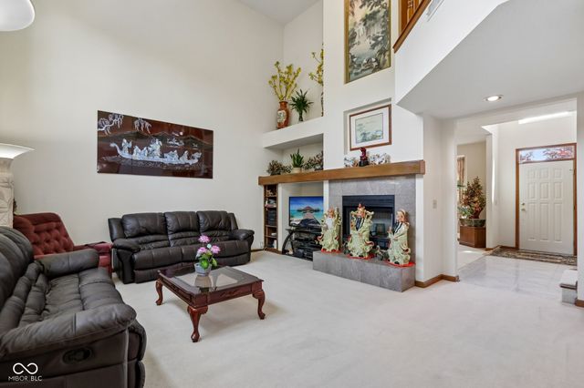 9654 Avenel Court, Carmel, IN 46032