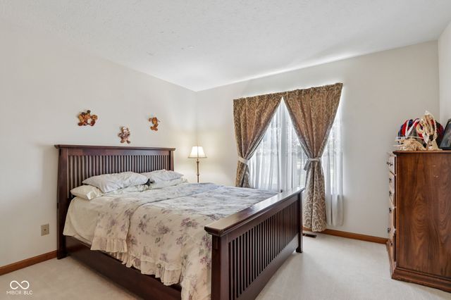 9654 Avenel Court, Carmel, IN 46032