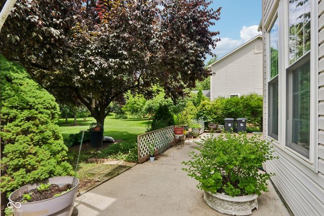 9654 Avenel Court, Carmel, IN 46032