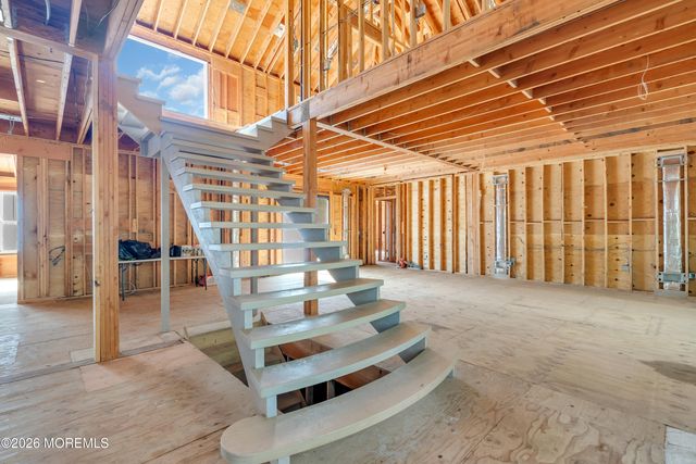 5 Oak Lane, Marlboro, NJ 07746