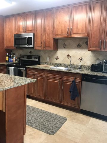 504 SE 19th Street, Fort Lauderdale, FL 33316