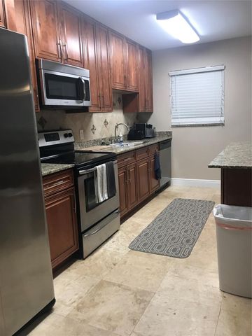 504 SE 19th Street, Fort Lauderdale, FL 33316