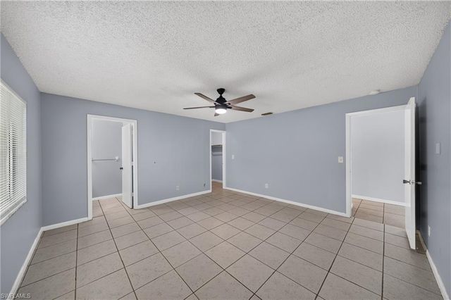 1418 SE 23rd TER, Cape Coral, FL 33990