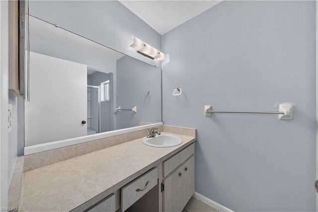 1418 SE 23rd TER, Cape Coral, FL 33990