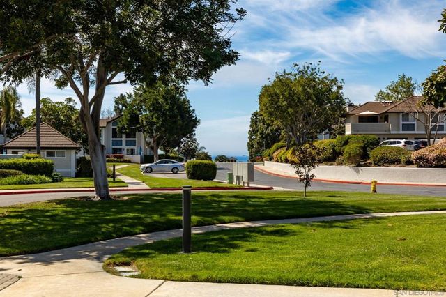 883 Ginger Ave, Carlsbad, CA 92011