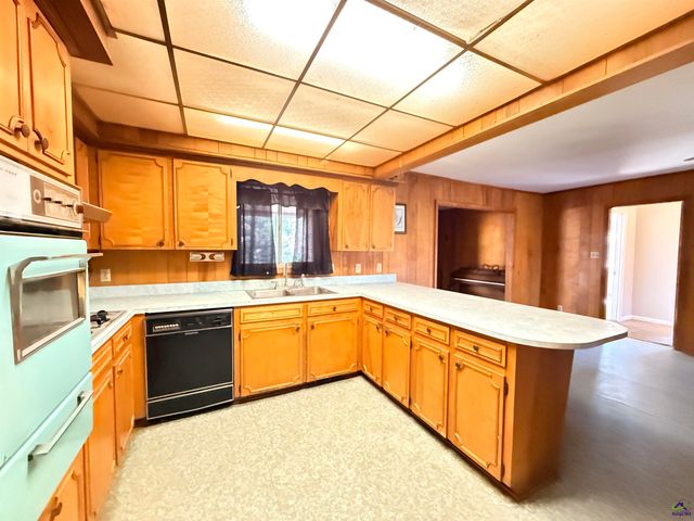 3147 Wedgewood Drive, Macon, GA 31211