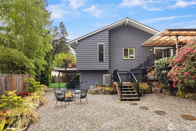 2119 182nd Avenue NE, Redmond, WA 98052