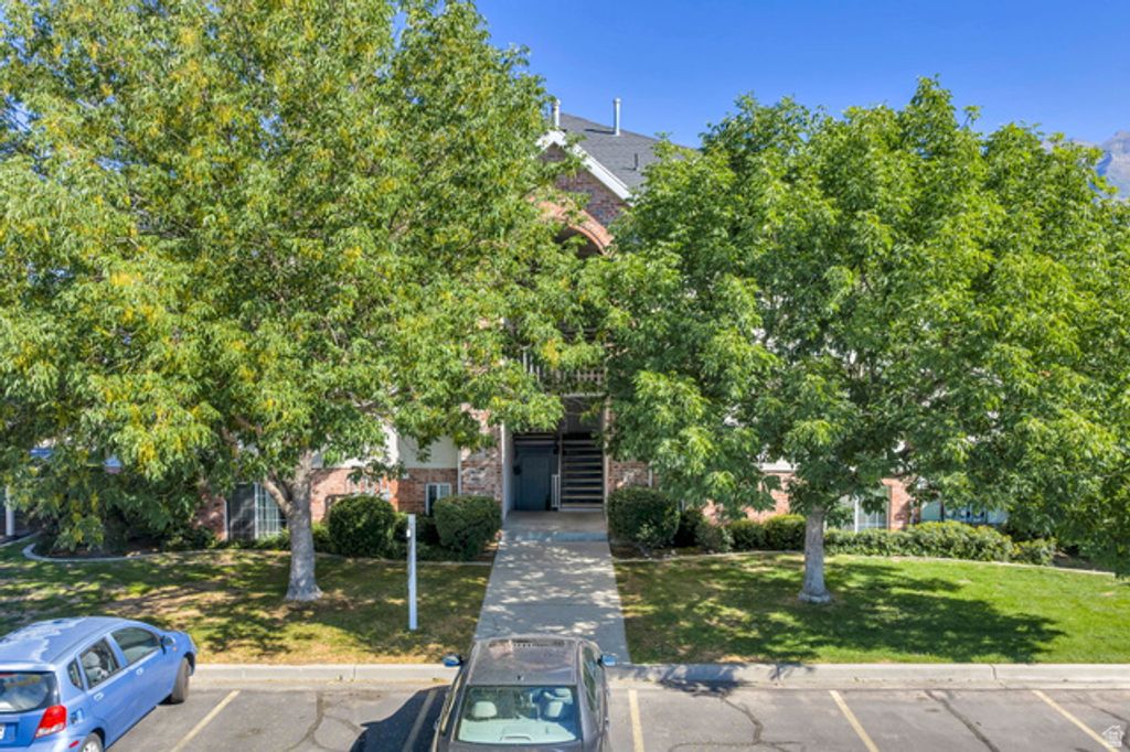 62 N GARDEN PARK #8, Orem, UT 84057 — photo 2