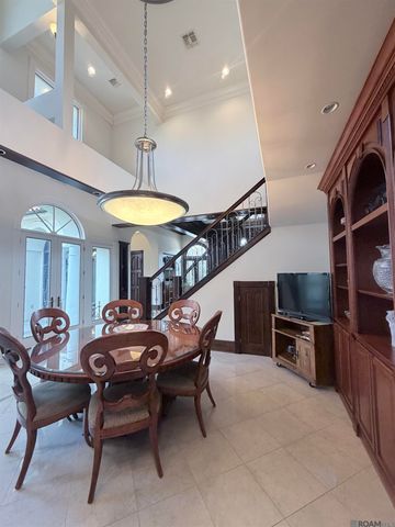 12440 Windermere Oaks Ct, Baton Rouge, LA 70810