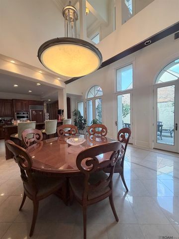 12440 Windermere Oaks Ct, Baton Rouge, LA 70810