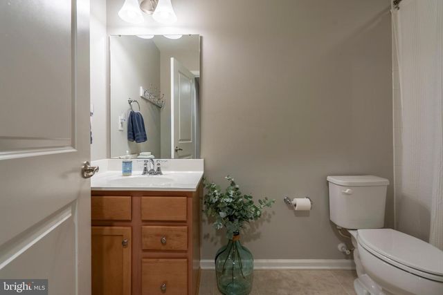 3013 SADDLEWOOD DR, Pennsburg, PA 18073