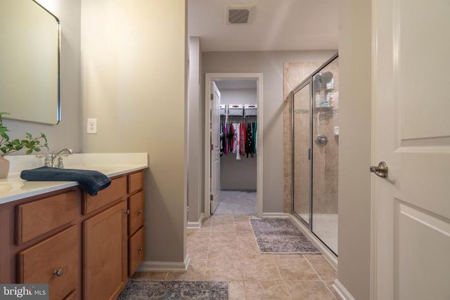 3013 SADDLEWOOD DR, Pennsburg, PA 18073