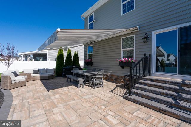 3013 SADDLEWOOD DR, Pennsburg, PA 18073