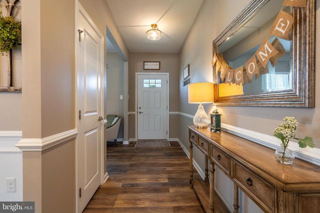 3013 SADDLEWOOD DR, Pennsburg, PA 18073
