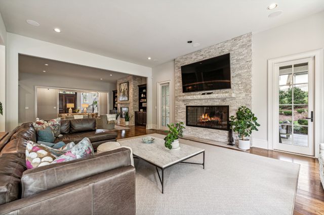 822 Windstone Blvd, Brentwood, TN 37027