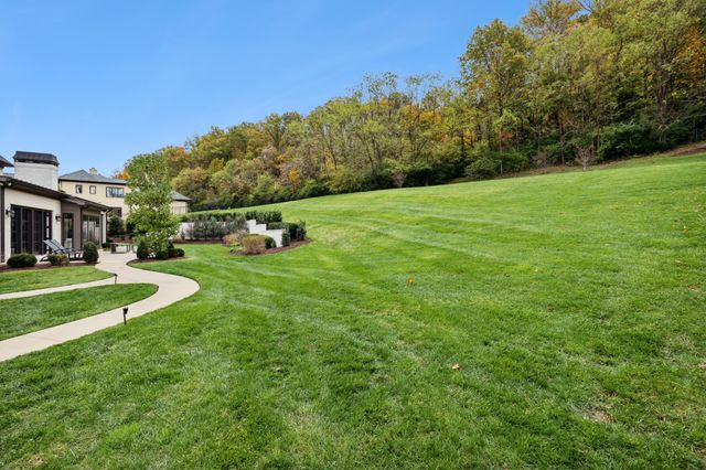 822 Windstone Blvd, Brentwood, TN 37027
