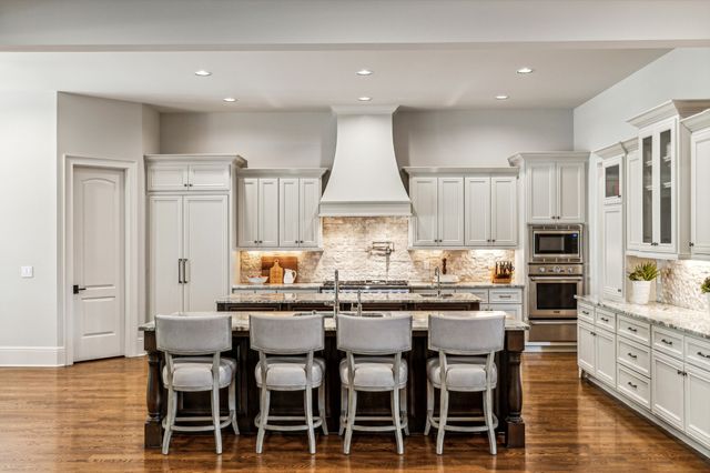 822 Windstone Blvd, Brentwood, TN 37027