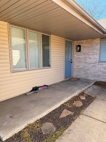 9418 Erie Street, Highland, IN 46322